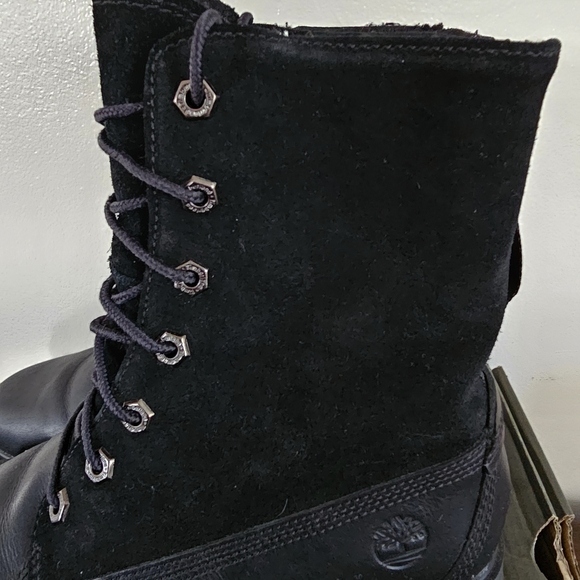 New In Box Woman's Timberland Black Fleece Lined Winter Boots.  Size 8B - Picture 9 of 15